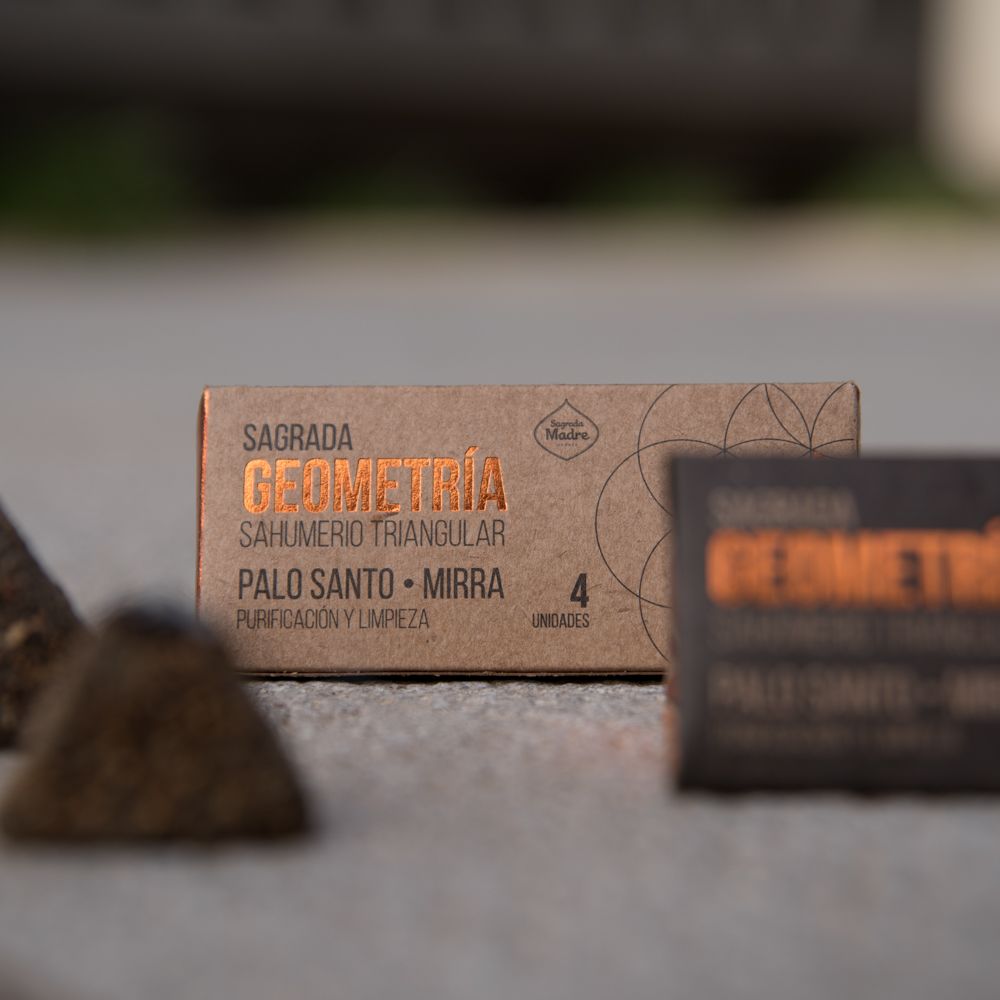 Incenso piramide triangolare palo santo e mirra - Sagrada Madre – 4pz - Zen Home