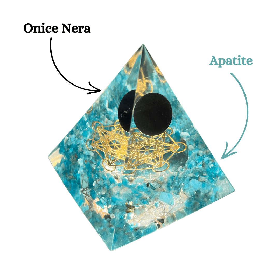 Piramide Orgonite Apatite - Onice Nera - Metatron oro - Zen Home