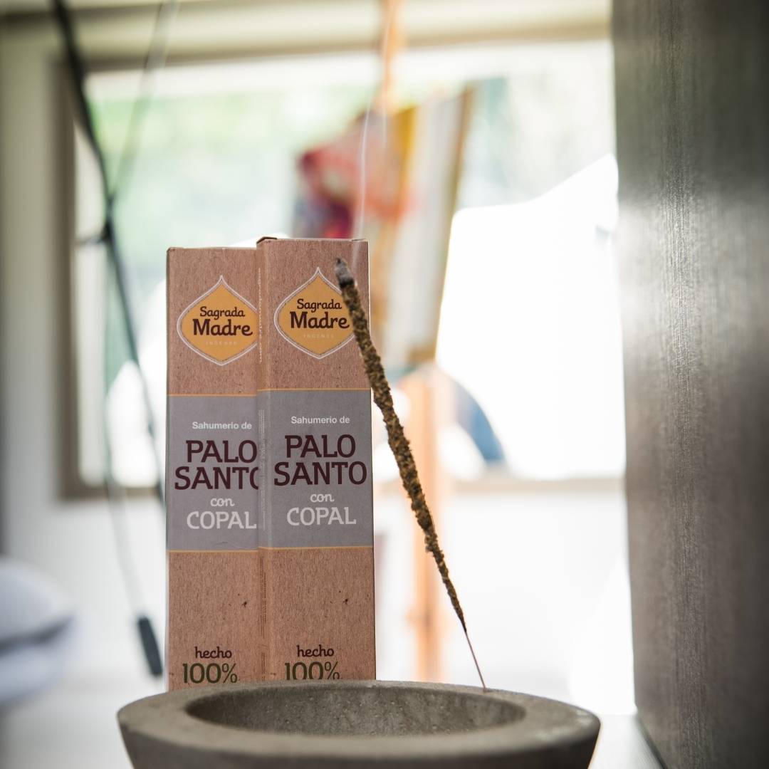 Sagrada Madre - Bastoncini di incenso Palo Santo e Copale, 8 pz - Zen Home