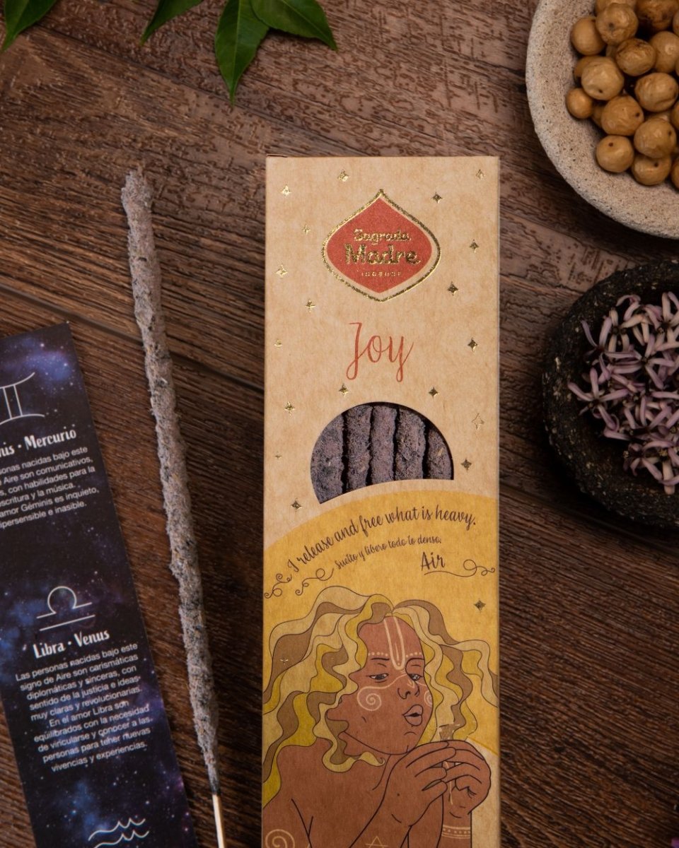 Sagrada Madre Linea 5 Elementi Incenso in bastoncini - Aria - Felicità - 6 pz - Zen Home