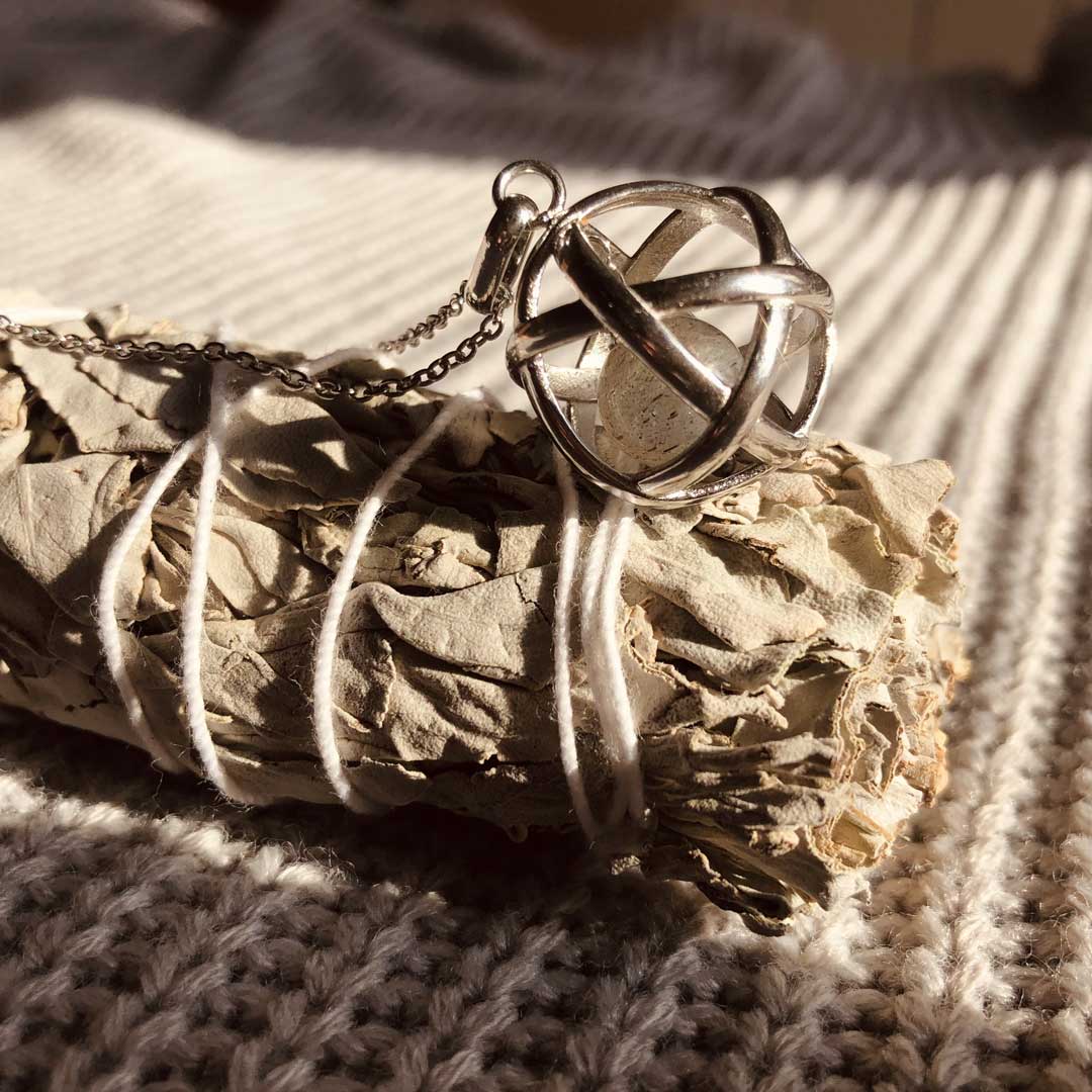 Genesa con pietra naturale Labradorite - Zen Home