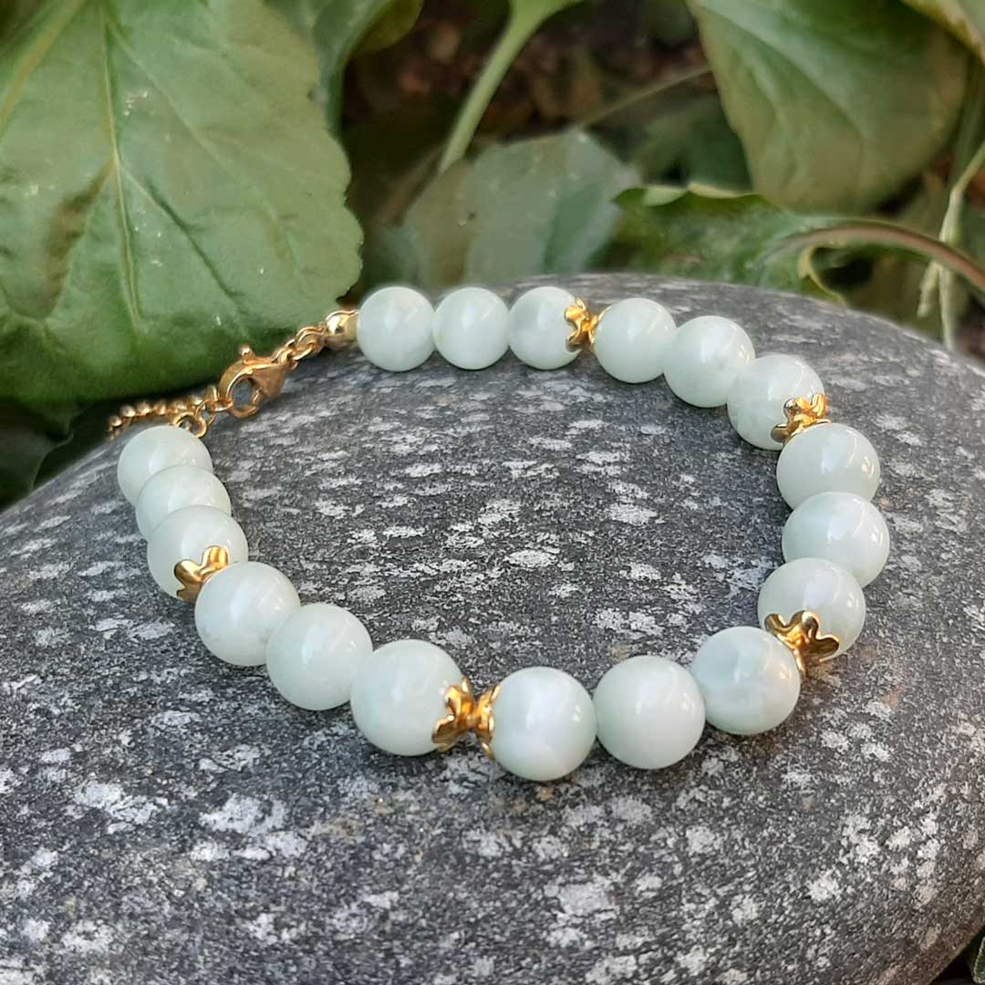 GIADA VERDE - Bracciale regolabile in acciaio oro e pietre naturali da 8 mm - Zen Home