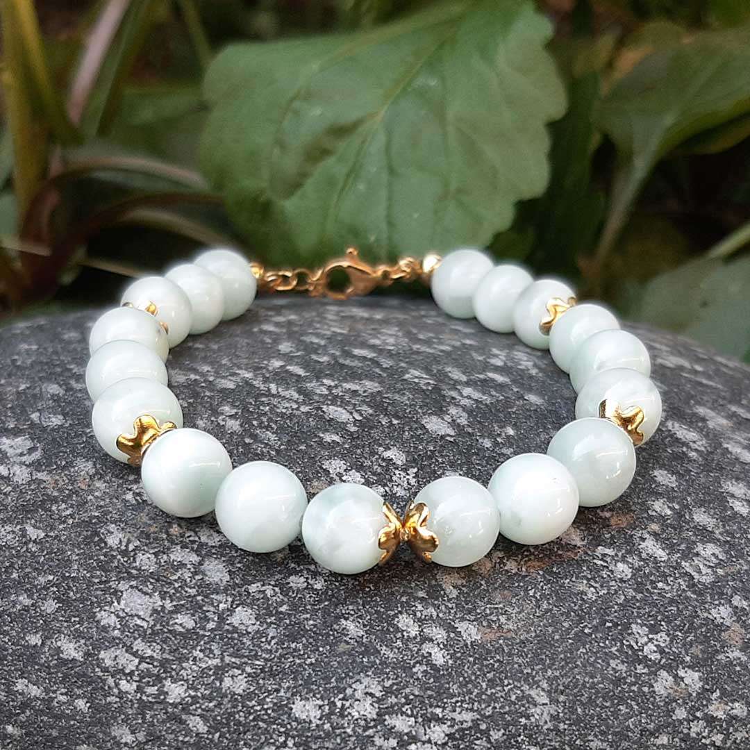 GIADA VERDE - Bracciale regolabile in acciaio oro e pietre naturali da 8 mm - Zen Home