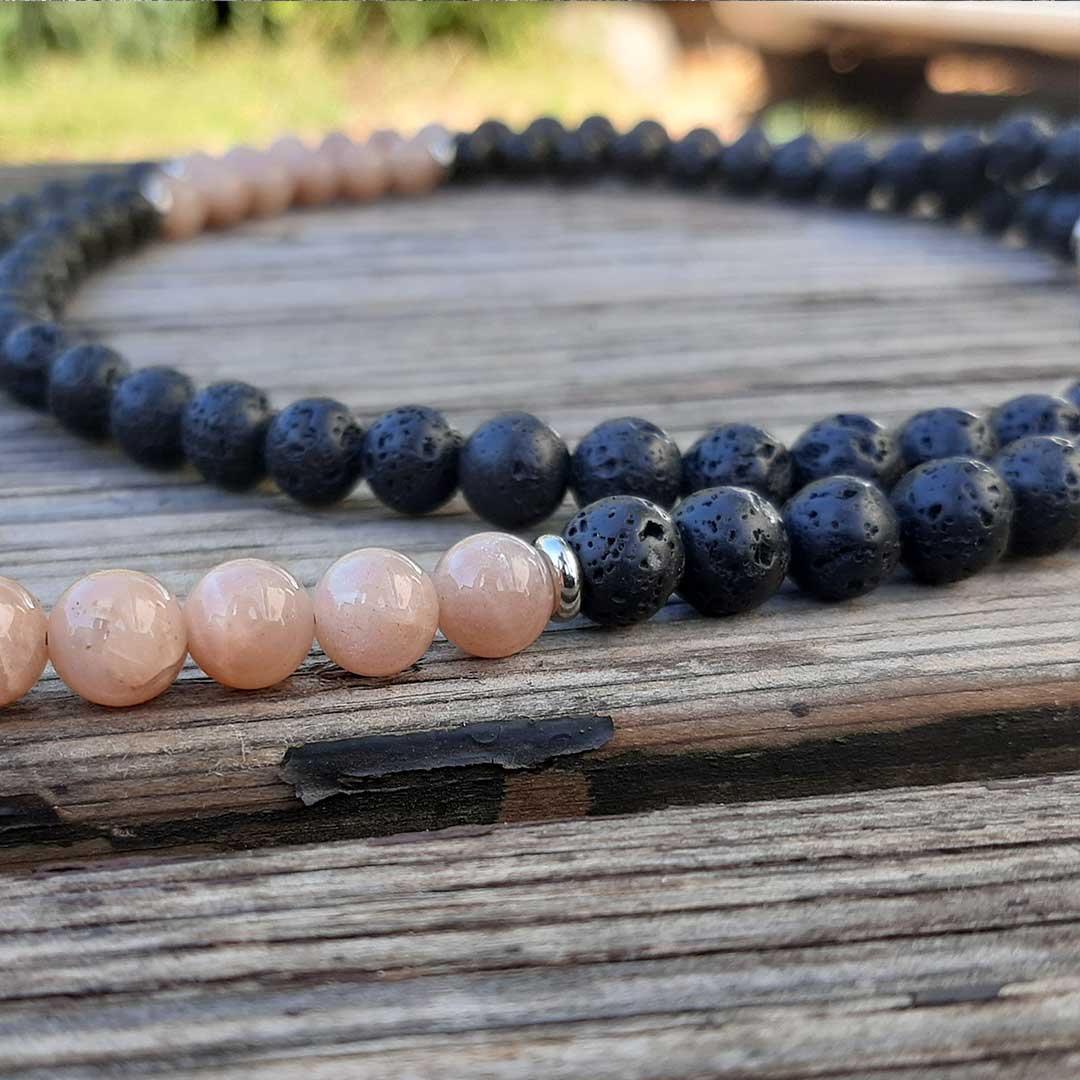 Mala tibetano originale con 108 grani in pietra naturale di lava e sole da 8 mm - Zen Home