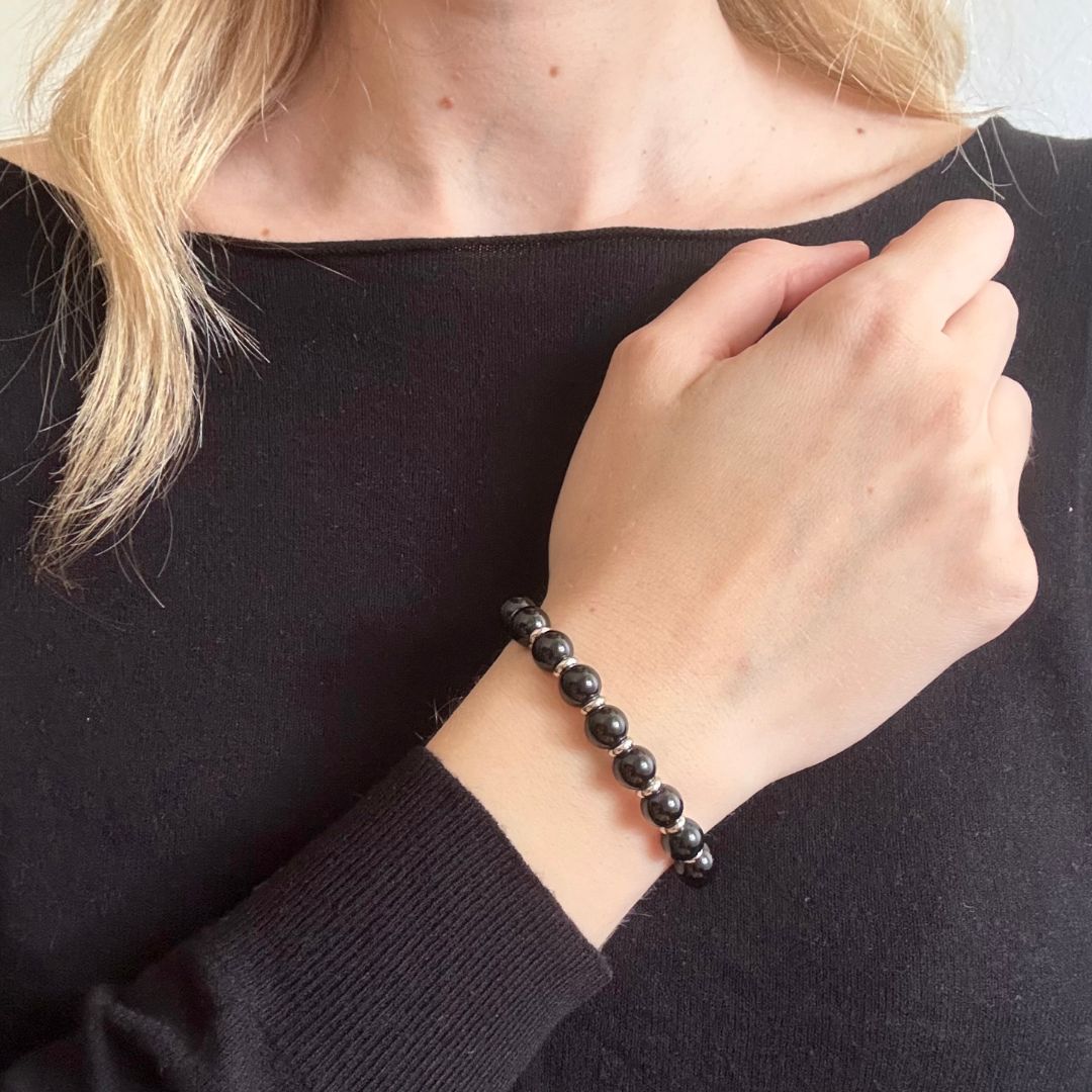 Bracciale Saturno con pietre naturali Tormalina Nera da 8mm