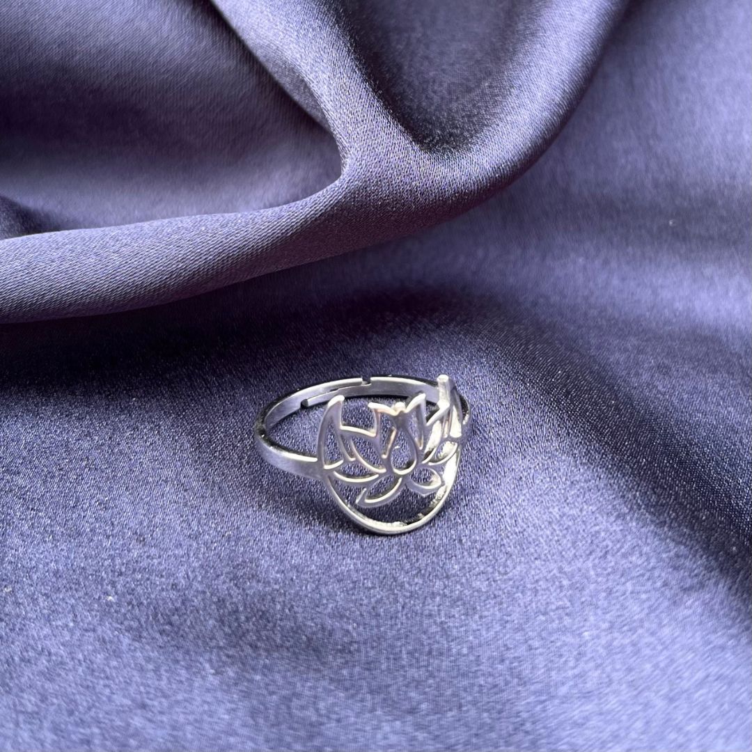 Anello Luna e fiore di Loto - regolabile ed in acciaio inossidabile - Zen Home