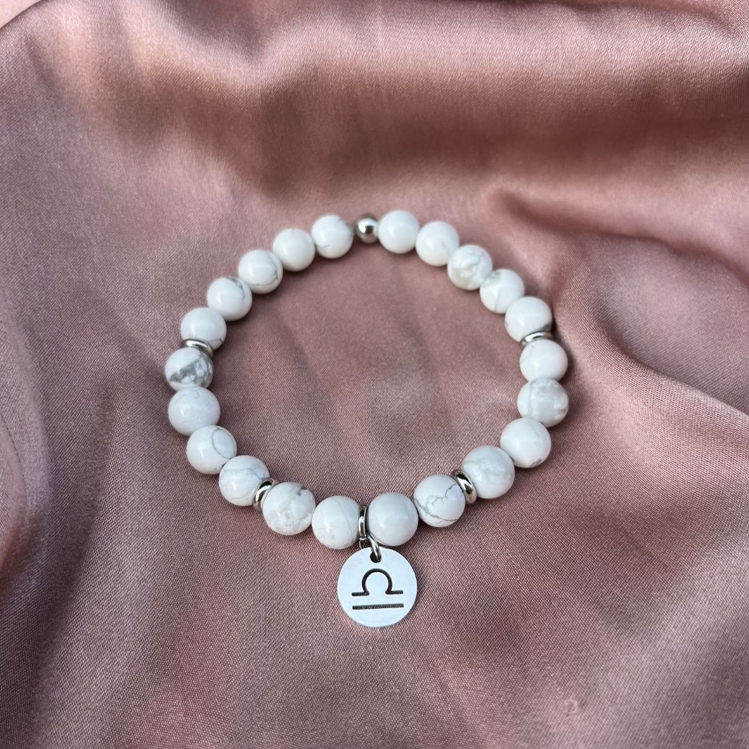 Bracciale elastico Howlite e Segno Zodiacale - Zen Home