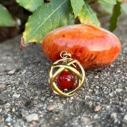 Collana Genesa Corniola – Acciaio Oro - Zen Home
