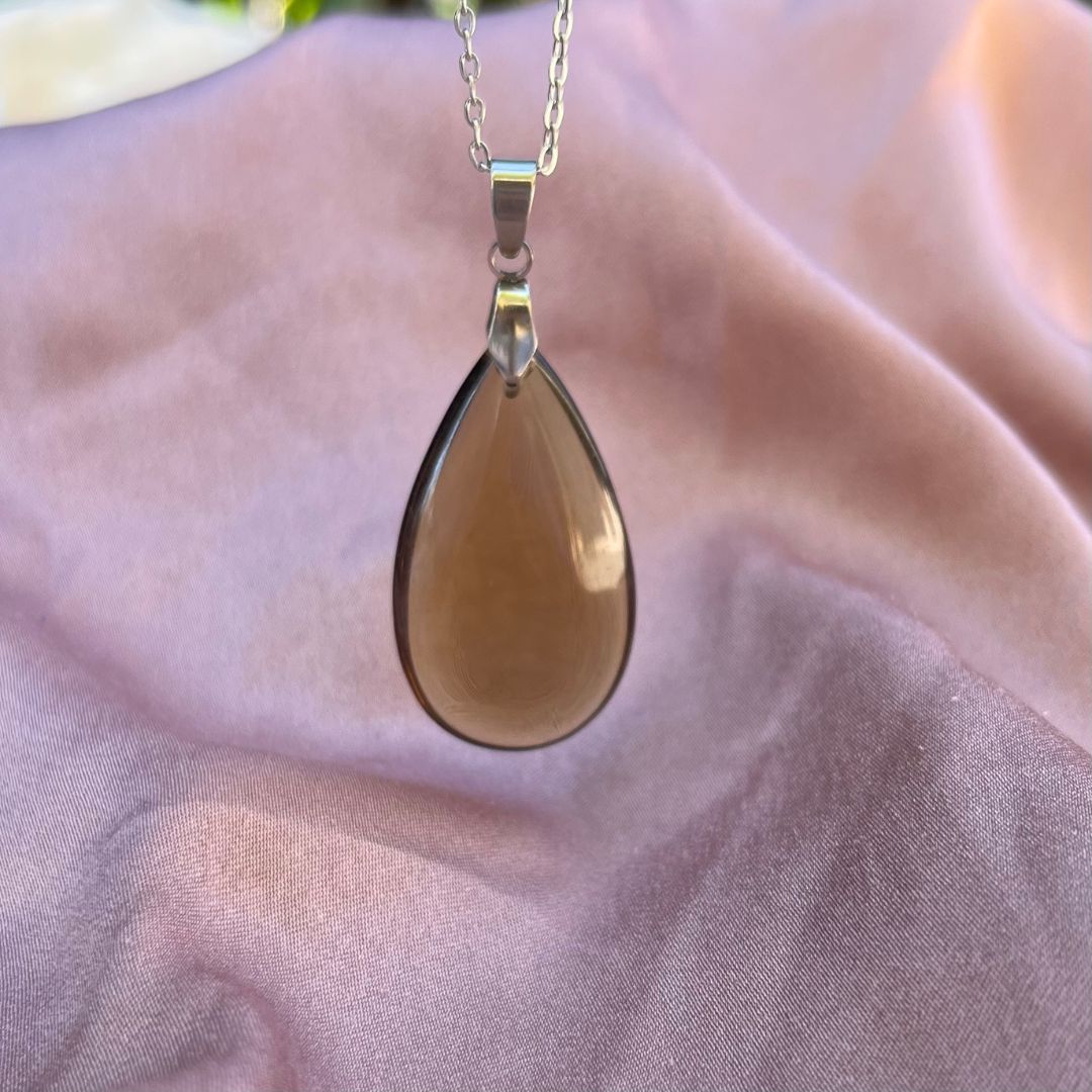 Collana pietra naturale petalo in Quarzo Fumè - Zen Home