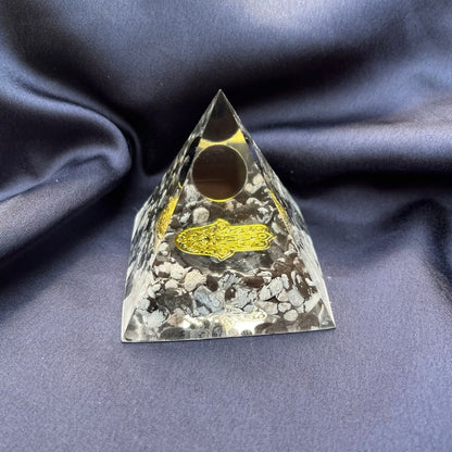 Piramide Orgonica Ossidiana fiocco di Neve - Onice Nera - Mano di fatima oro - Zen Home