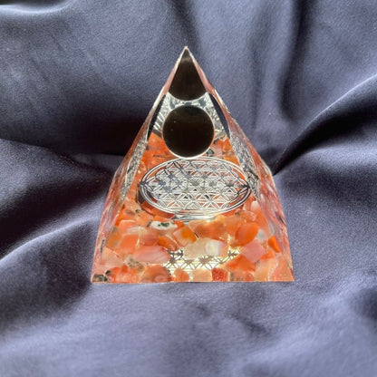 Piramide Orgonite Corniola - Onice nera - Fiore della vita argento Tik Tok - Zen Home