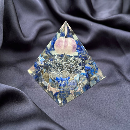 Piramide Orgonite Lapislazzuli - Ametista - Metatron argento - Zen Home