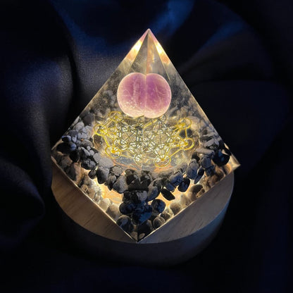 Piramide Orgonite Ossidiana fiocco di Neve - Ametista - Metatron oro - Zen Home