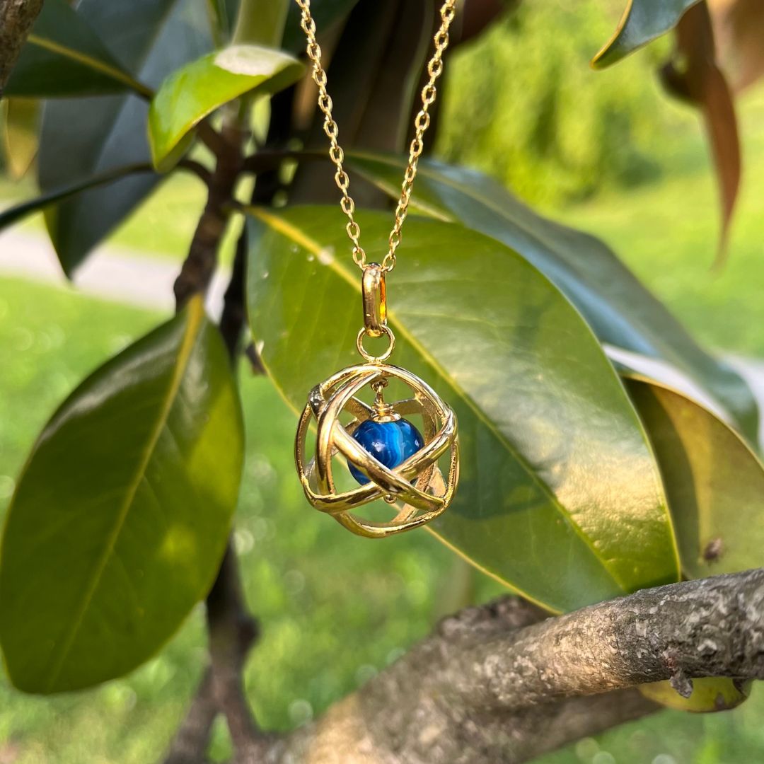 Ciondolo Genesa oro Agata Blu - Collana Regolabile in acciaio placcato colore oro 18K - Zen Home