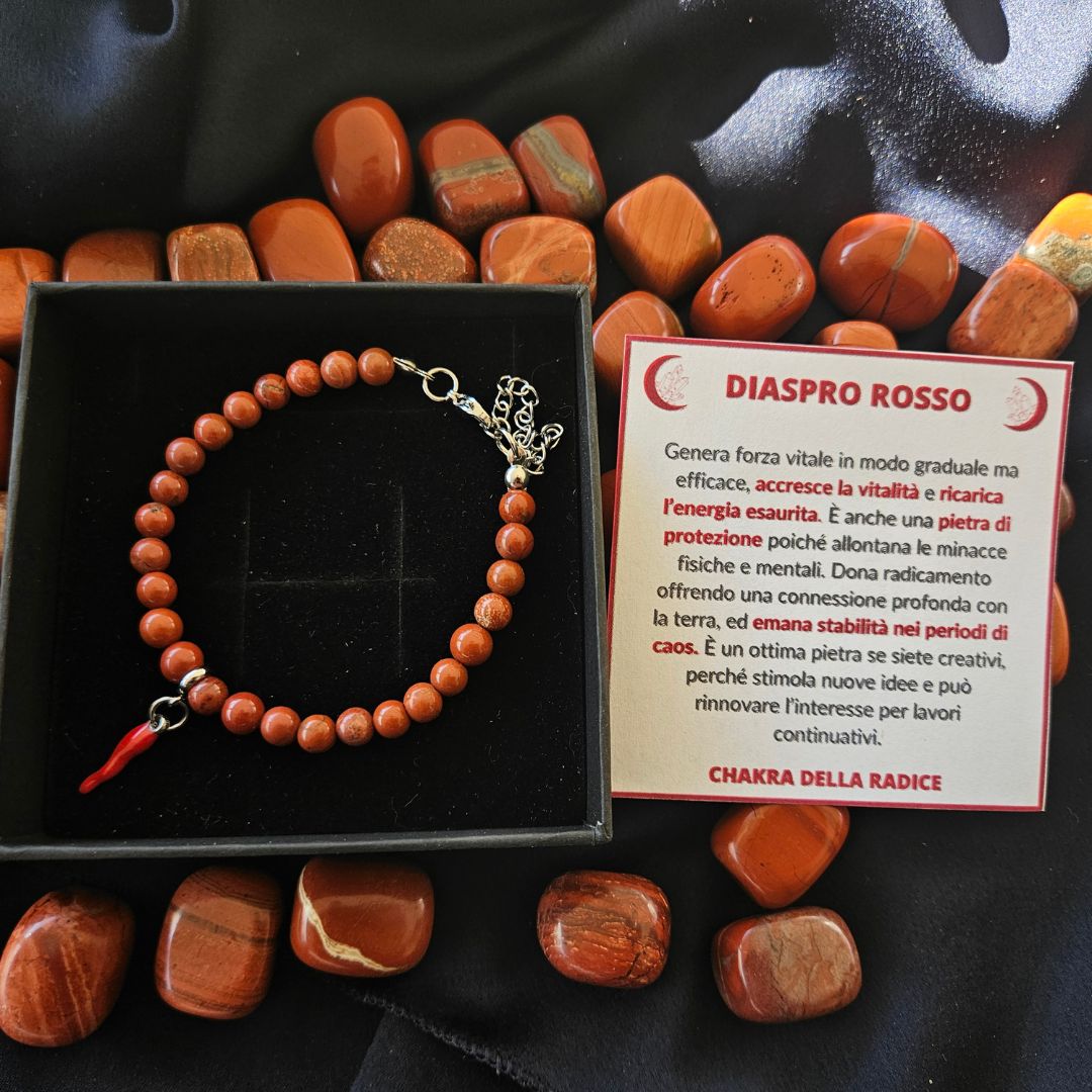 DIASPRO ROSSO - Bracciale con pietre naturali da 6 mm e cornetto portafortuna - Zen Home