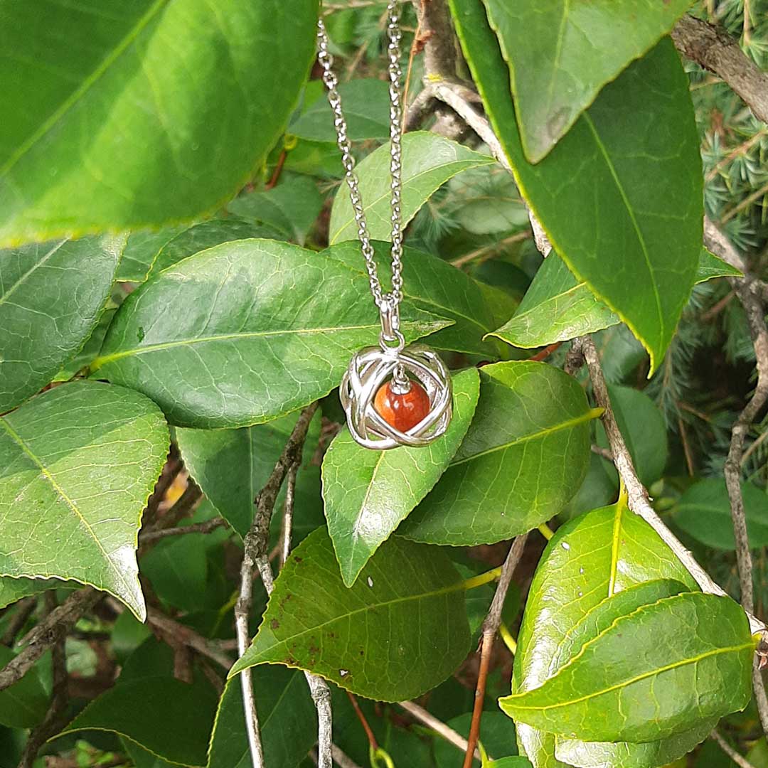 DIASPRO ROSSO - Collana Regolabile Ciondolo Genesa in acciaio inossidabile con pietra naturale - Zen Home