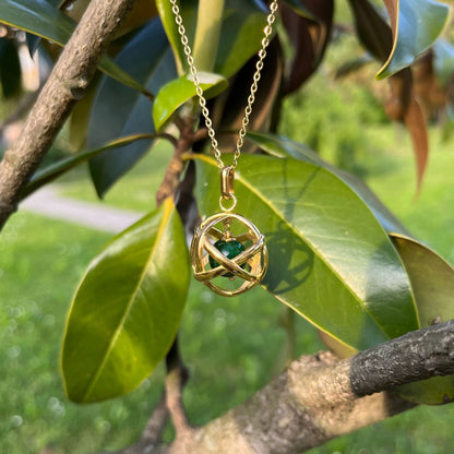 GIADA VERDE - Collana Regolabile Ciondolo Genesa in acciaio placcato colore oro 18K - Zen Home (17183994)