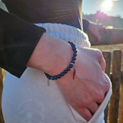 LAPISLAZZULI - Bracciale con pietre naturali da 6 mm e cornetto portafortuna - Zen Home